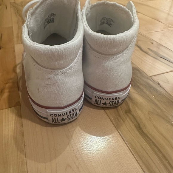 Converse - Picture 3 of 4